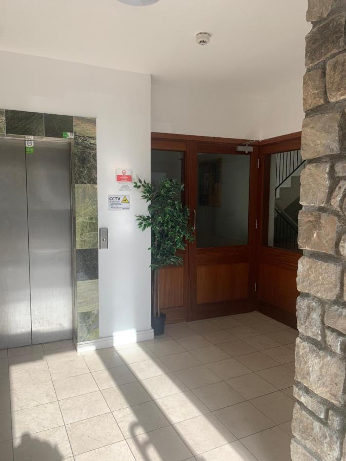Courthouse View Penthouse 2 Apartment Clifden Ngoại thất bức ảnh
