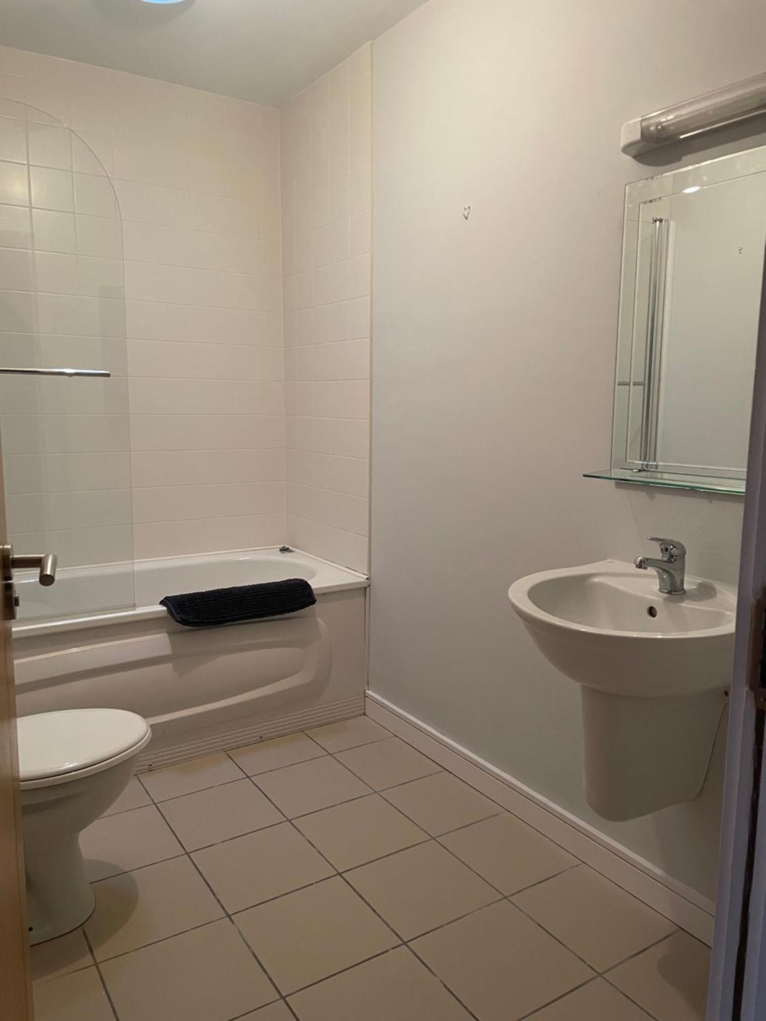 Courthouse View Penthouse 2 Apartment Clifden Ngoại thất bức ảnh